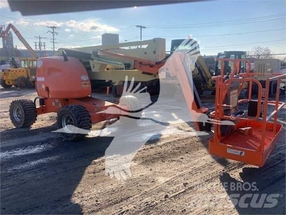 JLG 450AJ II Kuukulkijat