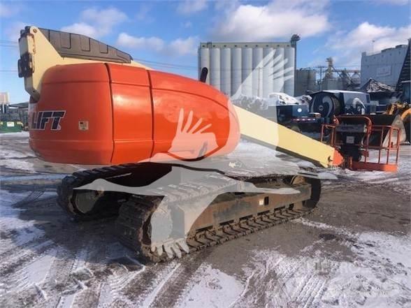 JLG 600SC Teleskooppipuominostimet