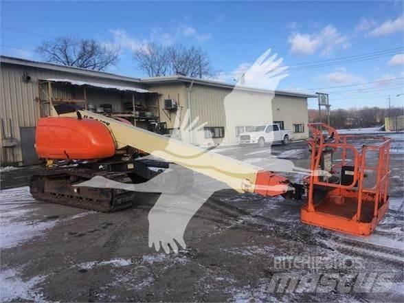 JLG 600SC Teleskooppipuominostimet