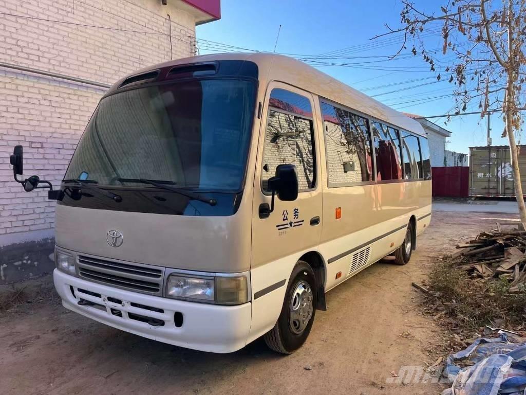Toyota Coaster Bus Minibussit