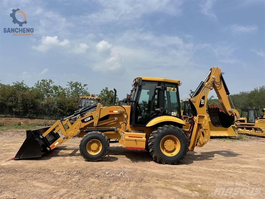 CAT 420 F2 Kaivurikuormaajat