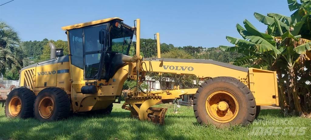 Volvo G 930 Tiehöylät