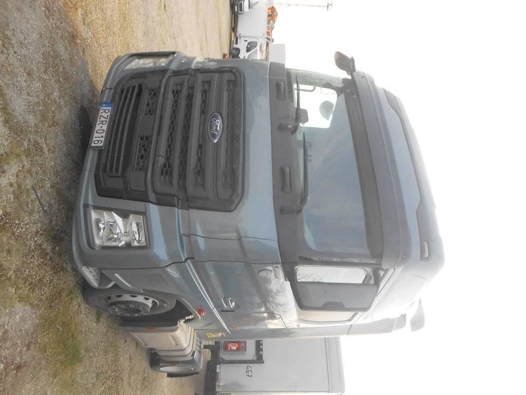Ford F-MAX 4x2 MEGA Vetopöytäautot