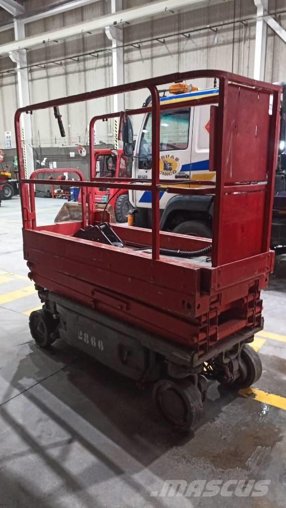 JLG 1930 ES Saksilavat