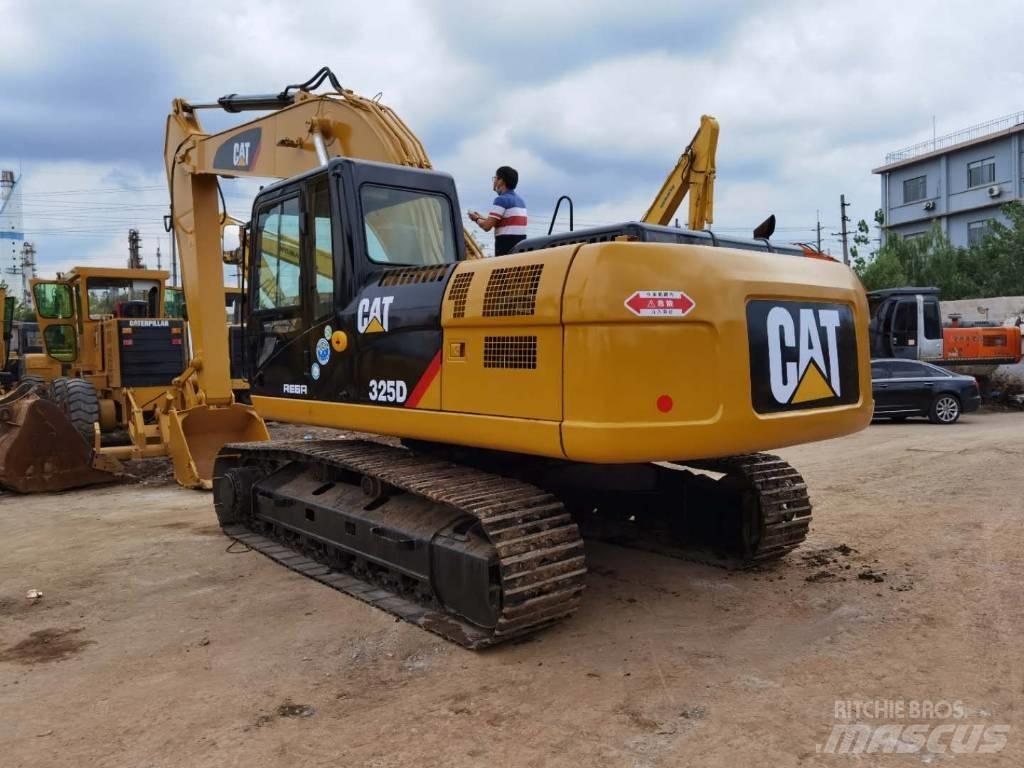 CAT 325DL Telakaivukoneet