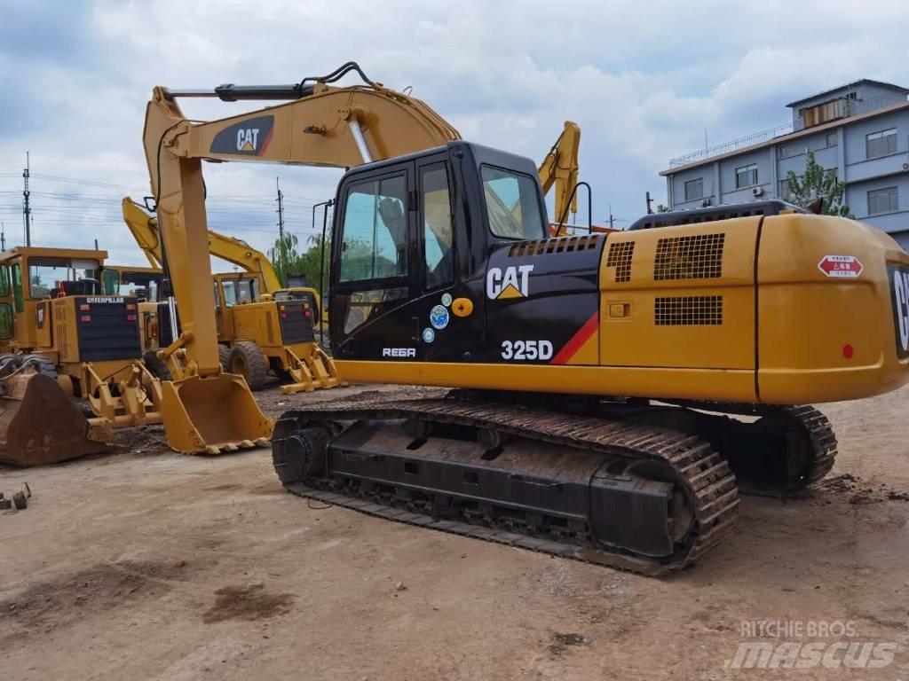 CAT 325DL Telakaivukoneet