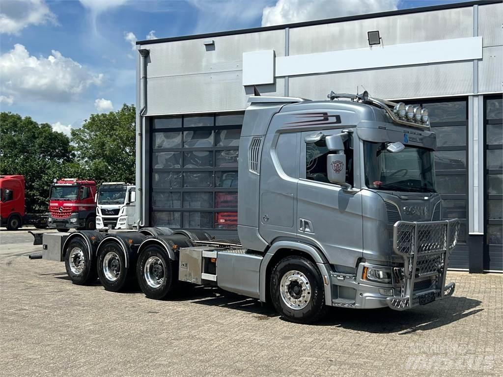 Scania R 650 8X4 Kuorma-autoalustat