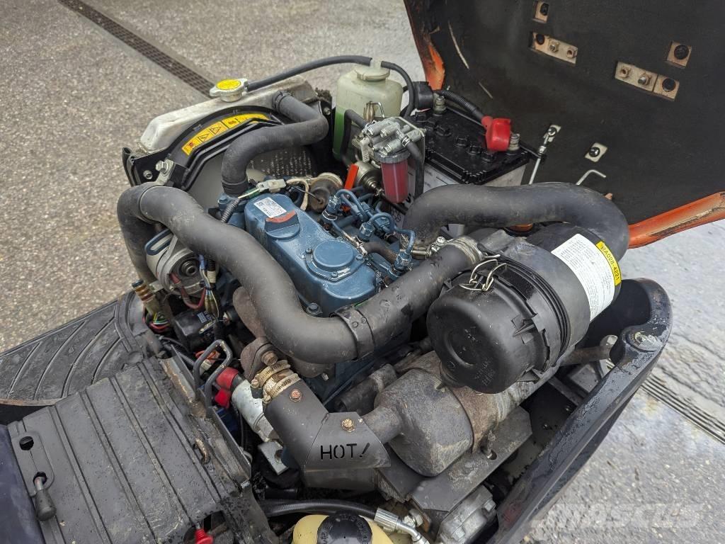 Kubota K 008-3 Minikaivukoneet < 7t