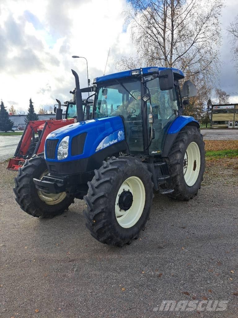 New Holland TS110A Traktorit