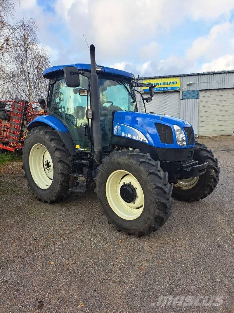 New Holland TS110A Traktorit