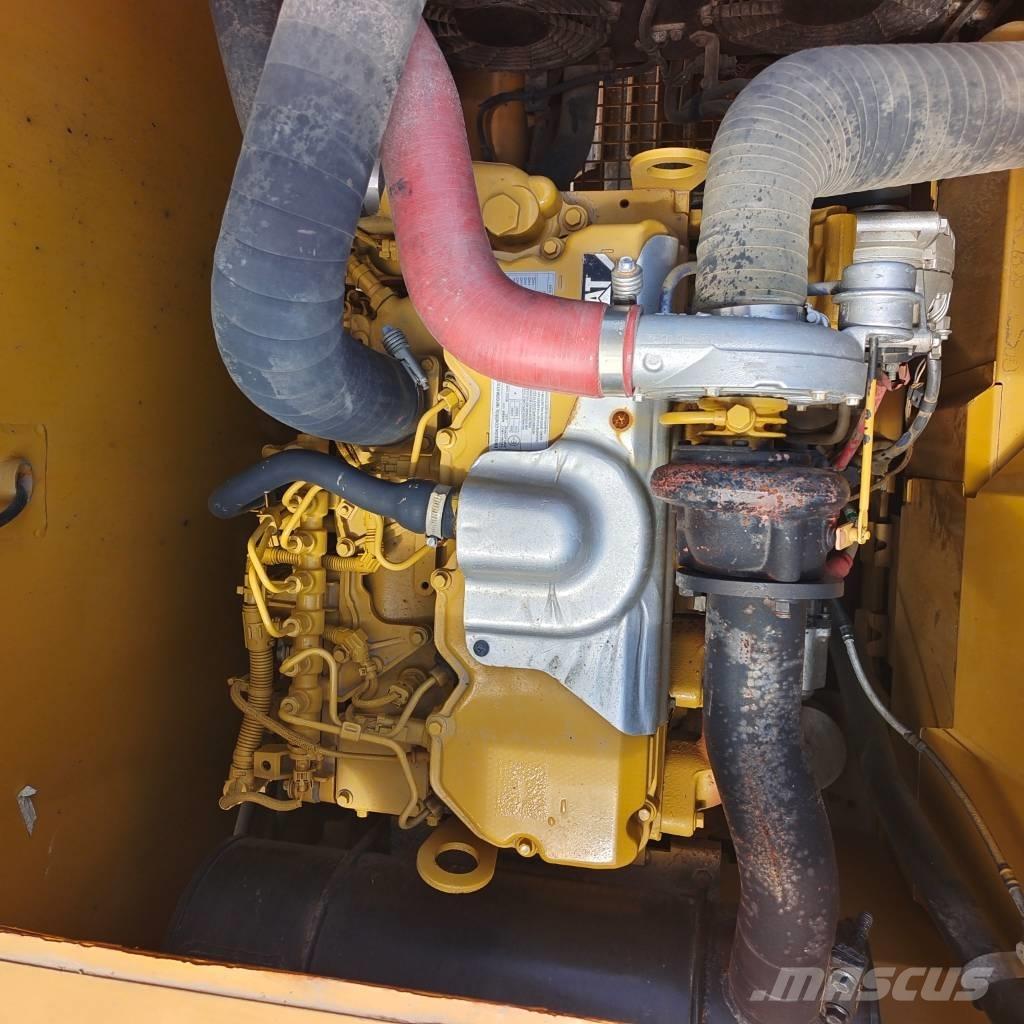 CAT 320 GC Telakaivukoneet
