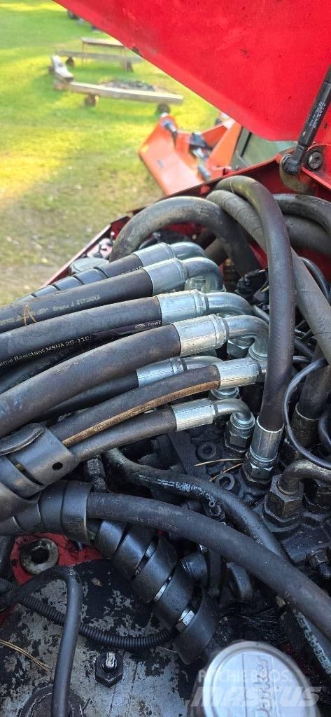 Valmet 840.3 Kuormatraktorit