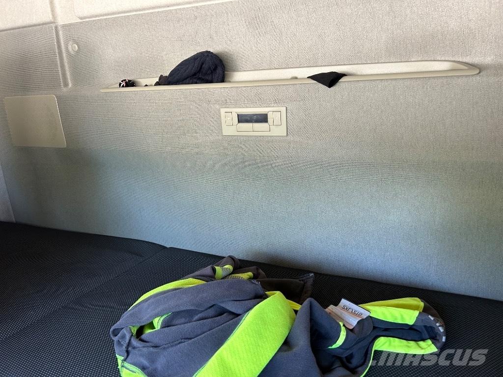 Volvo FH 540 Sora- ja kippiautot