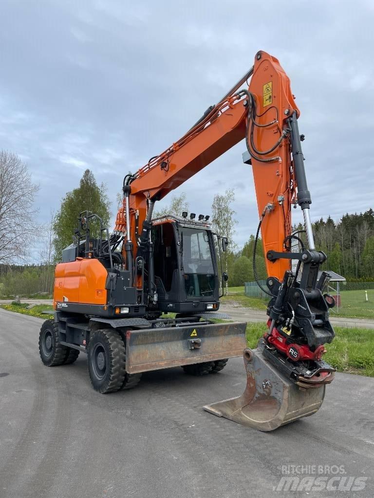 Doosan DX 165 W Pyöräkaivukoneet