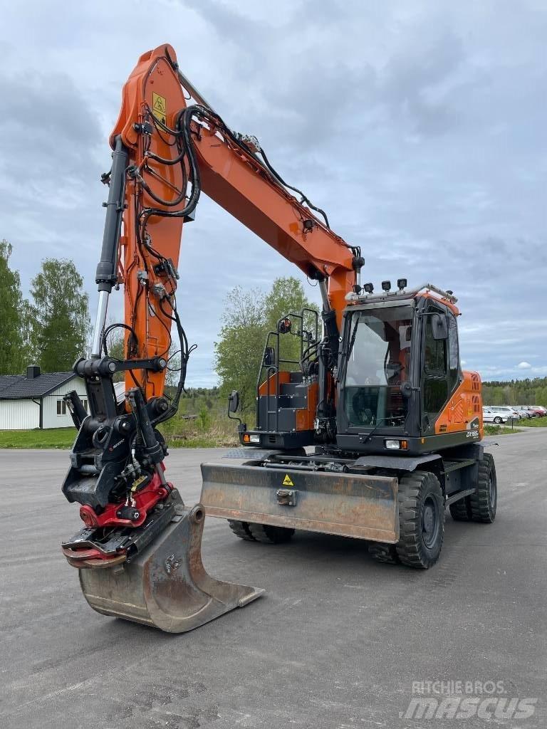 Doosan DX 165 W Pyöräkaivukoneet