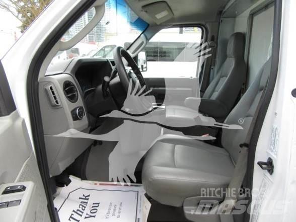 Ford E450 Muut koneet