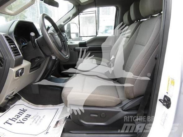 Ford F350 Muut koneet