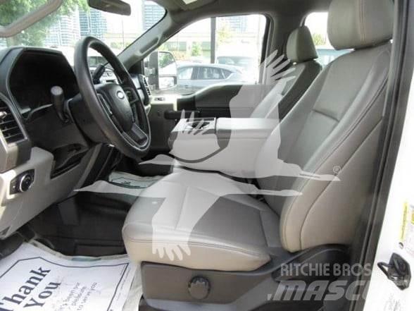 Ford F350 Muut koneet