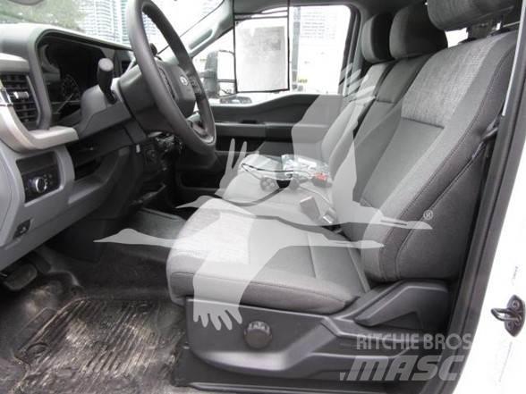 Ford F550 Muut koneet