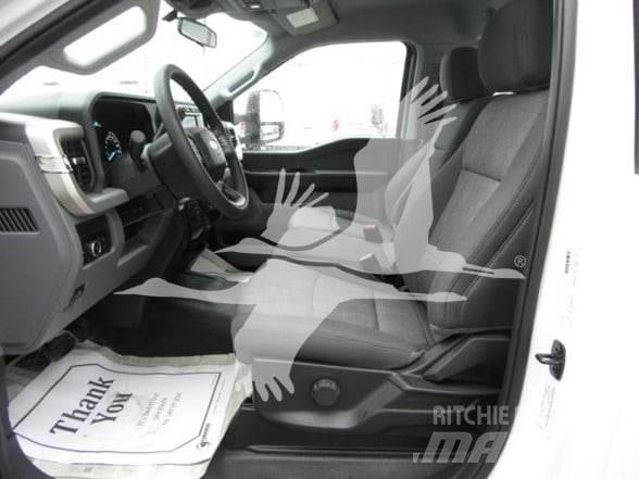 Ford F550 Muut koneet