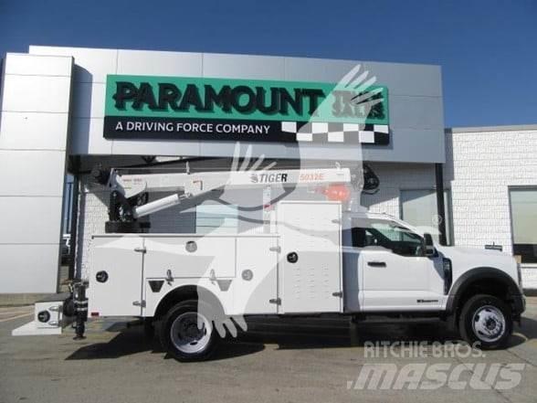 Ford F550 Muut koneet