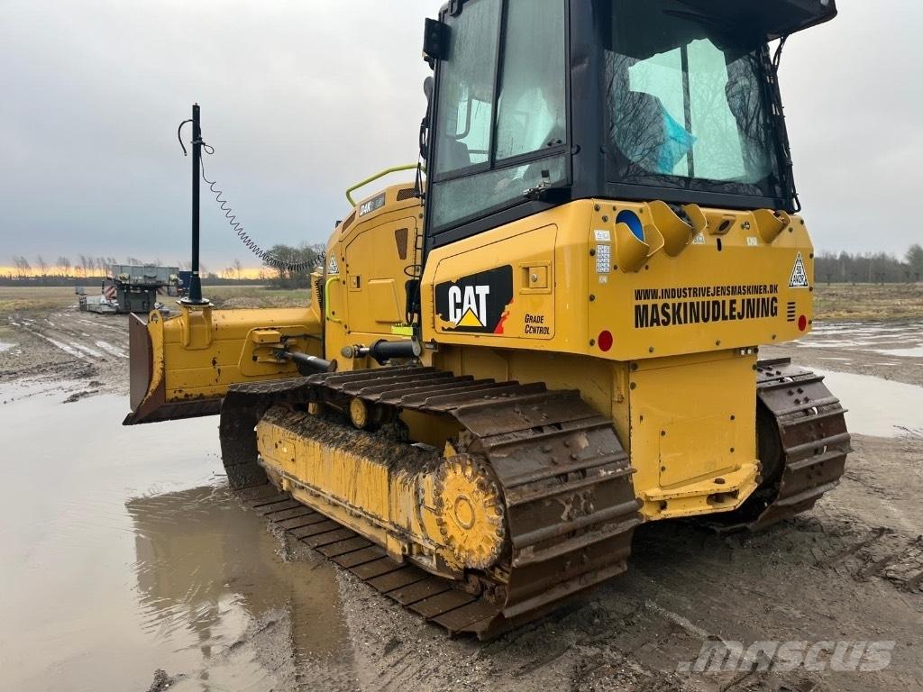 CAT D 4 K 2 LGP Telaketjupuskutraktorit
