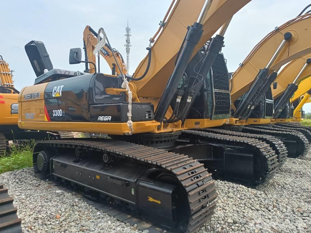 CAT 330D2L Midikaivukoneet 7t - 12t