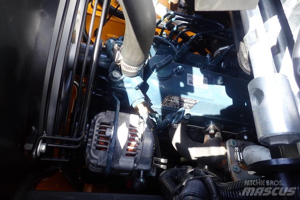 JCB 403 SMART POWER Pienkuormaajat