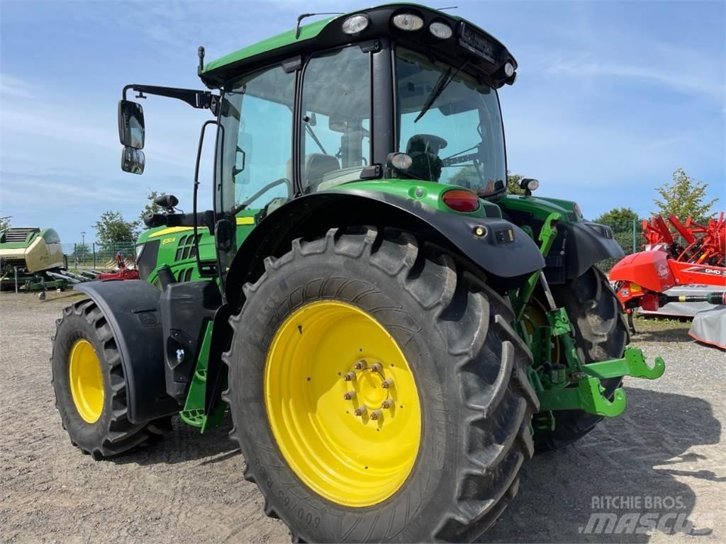 John Deere 6130R Traktorit