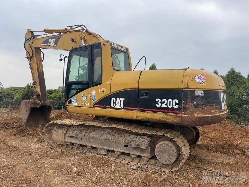 CAT 320 C Telakaivukoneet