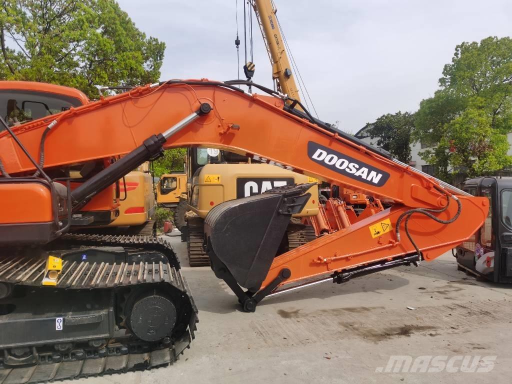 Doosan DX 225 LC-9C Telakaivukoneet