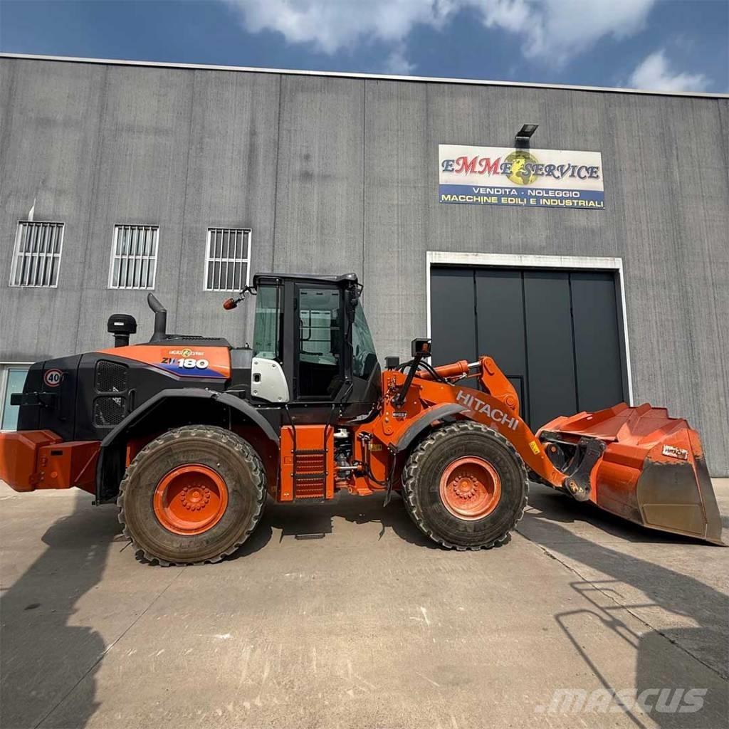 Hitachi ZW180-6 Pyöräkuormaajat