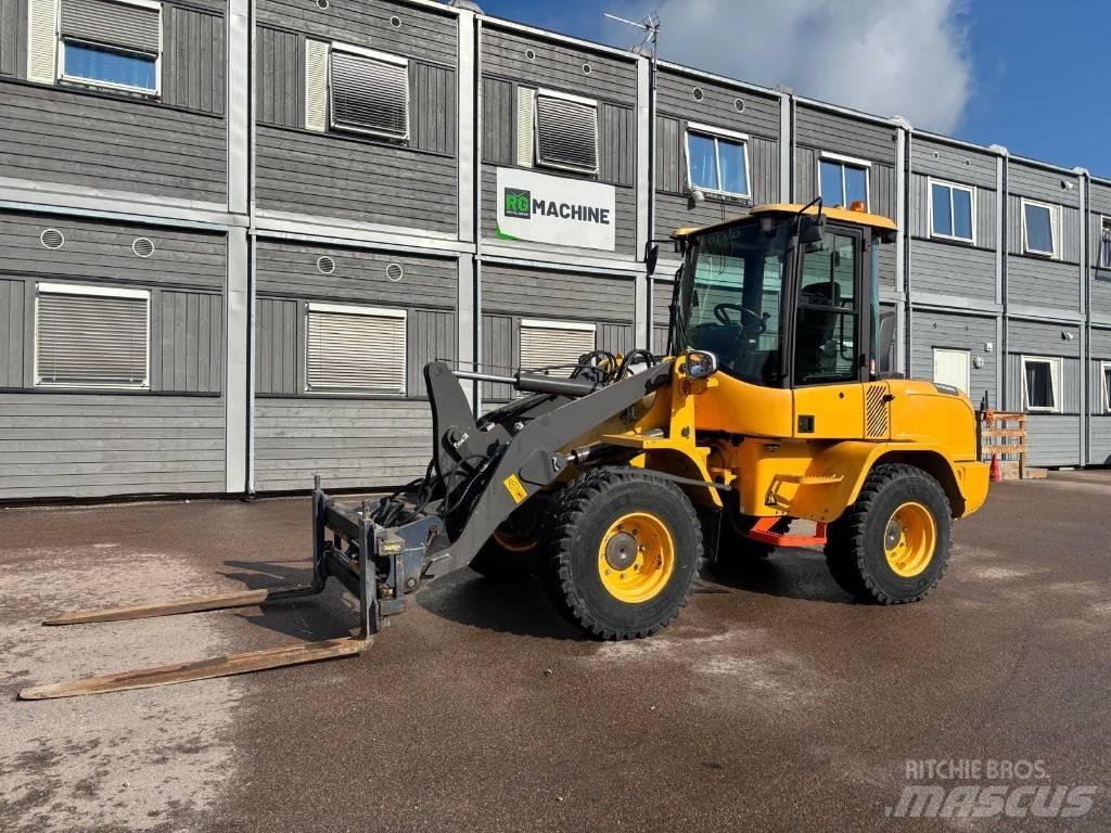 Volvo L 30 GS Pyöräkuormaajat