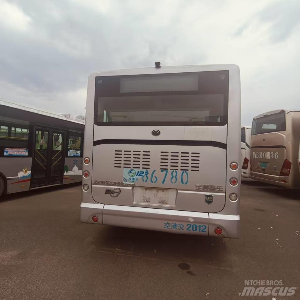 Yutong ZK6120DHNGAA Kaupunkibussit