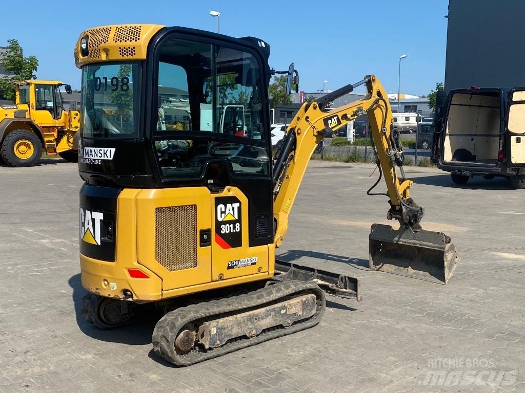 CAT 301.8 Minikaivukoneet < 7t