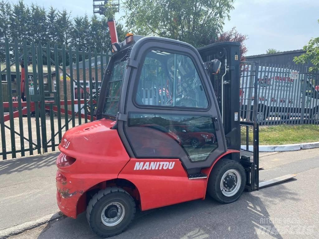 Manitou Mi25D Dieseltrukit