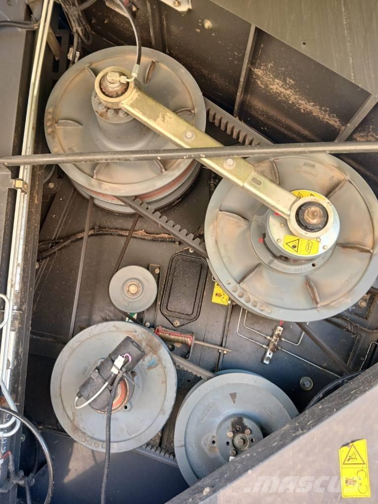 CLAAS Lexion 770 TT Leikkuupuimurit