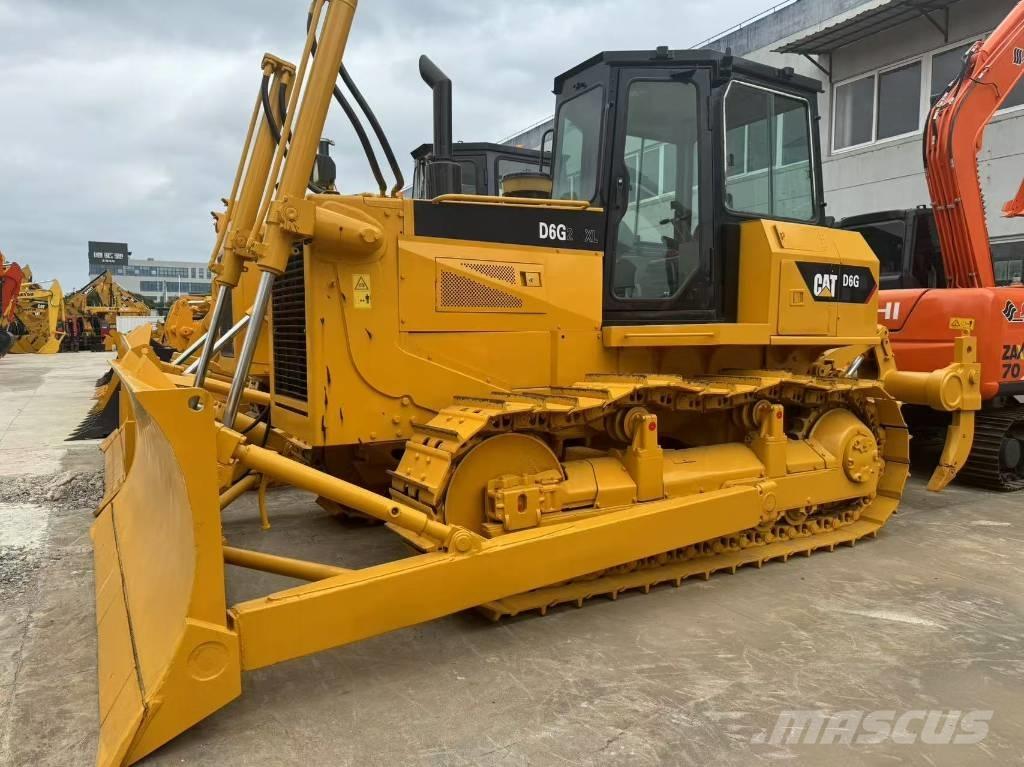 CAT D 6 G Telaketjupuskutraktorit