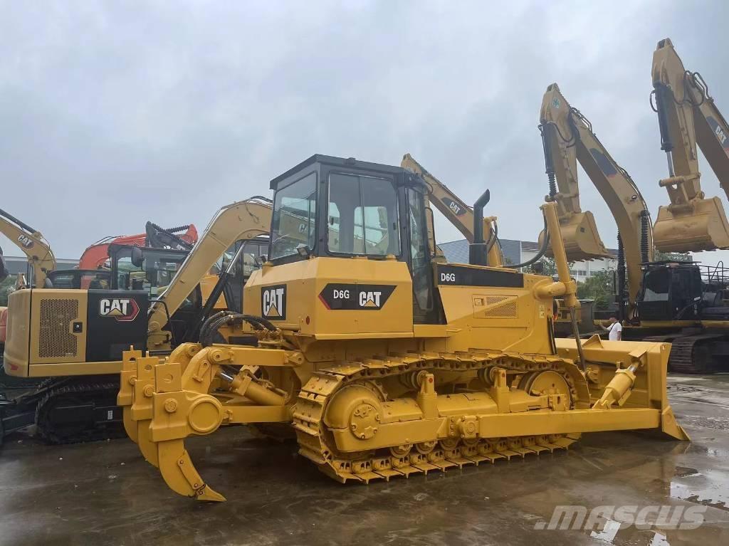 CAT D 6 G Telaketjupuskutraktorit