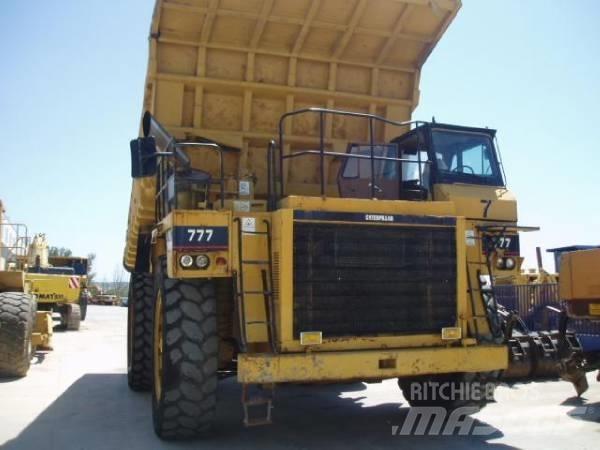 CAT 777 Maansiirtoautot