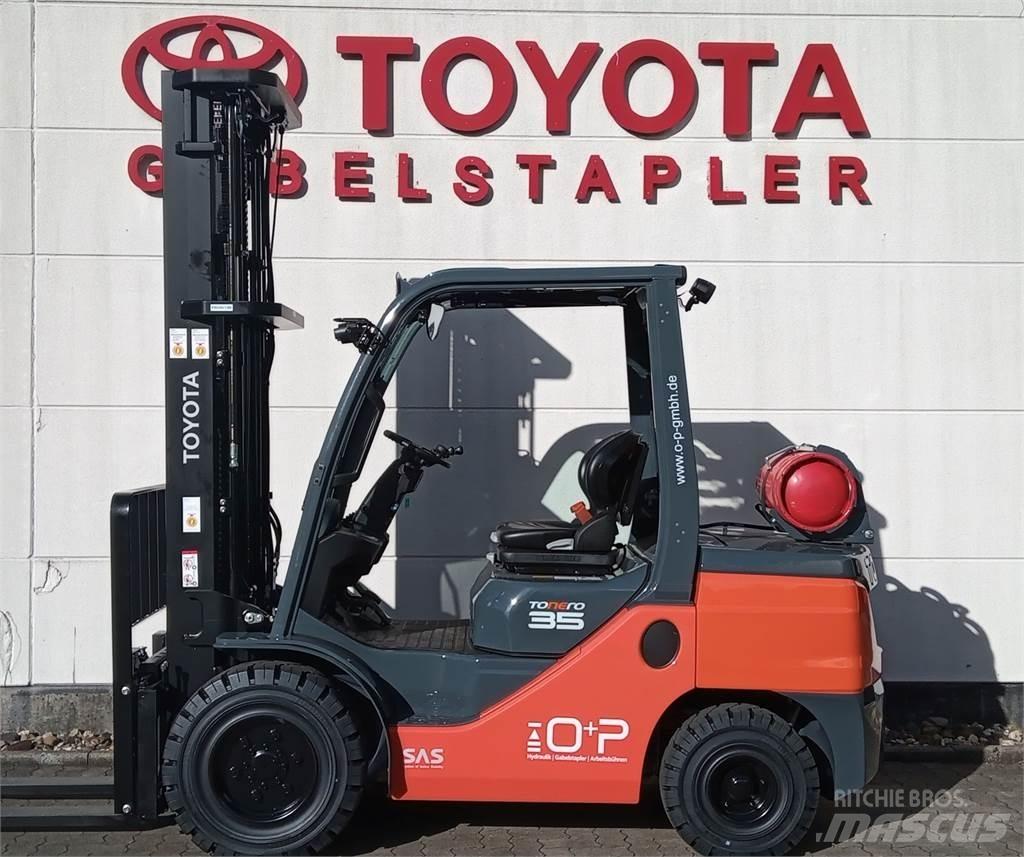 Toyota 02-8FGJF35 Nestekaasutrukit