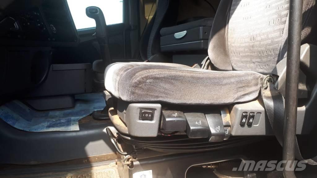 Scania R 420 Vetopöytäautot