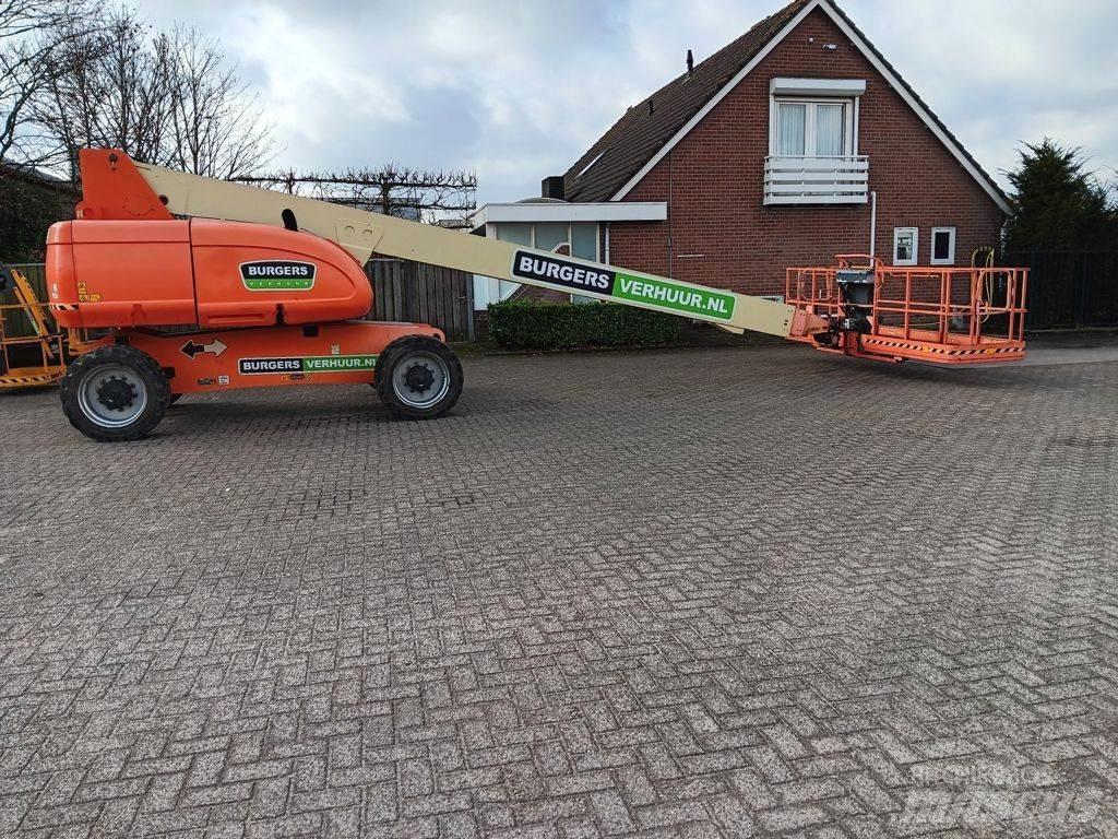 JLG 680S Teleskooppipuominostimet