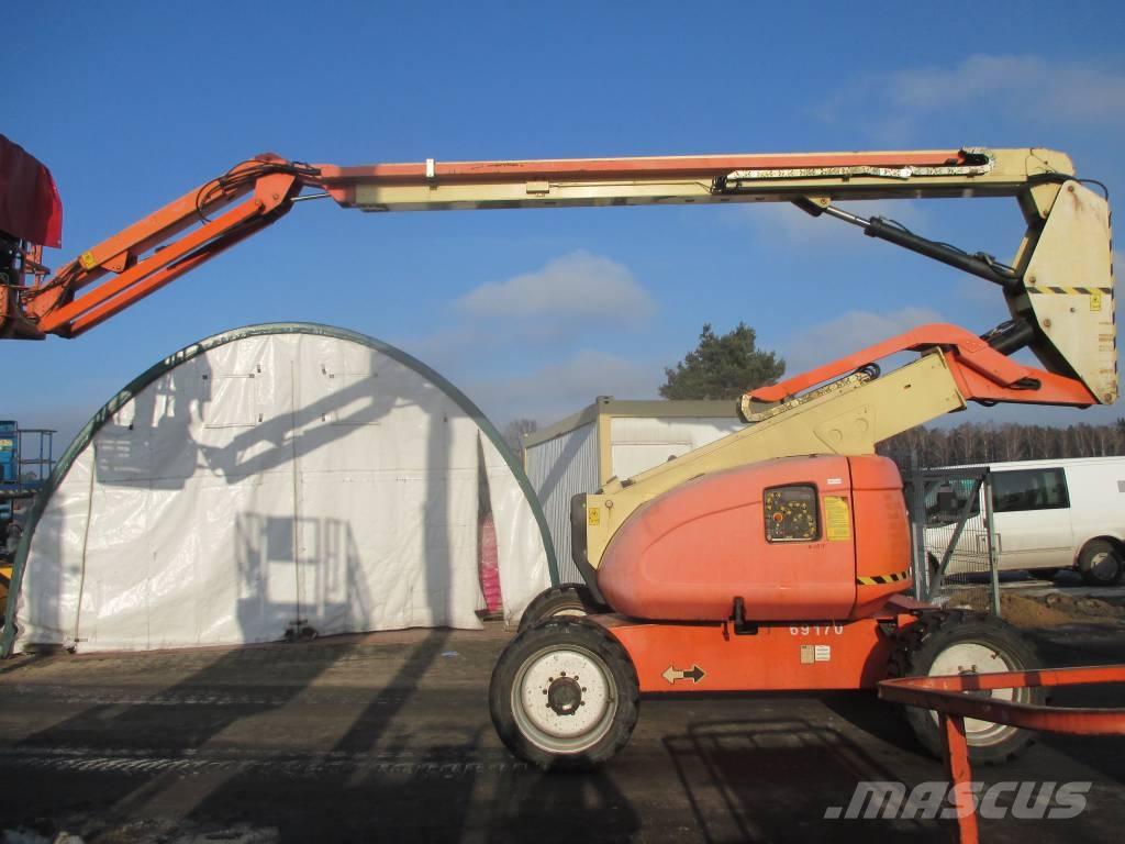 JLG 600 AJ Kuukulkijat