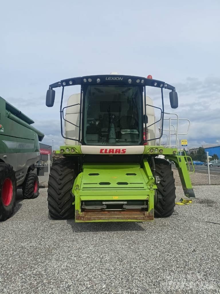 CLAAS Lexion 670 Leikkuupuimurit