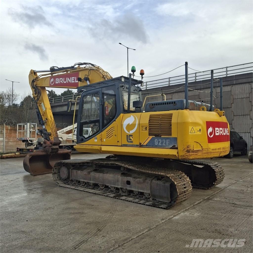 LiuGong 922 F Telakaivukoneet