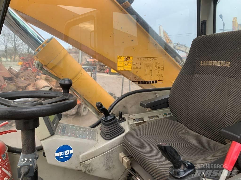 Liebherr A 904 C Pyöräkaivukoneet