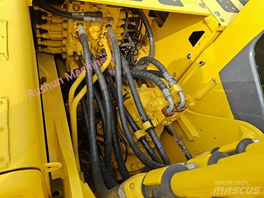 Komatsu PC 220-8 Telakaivukoneet