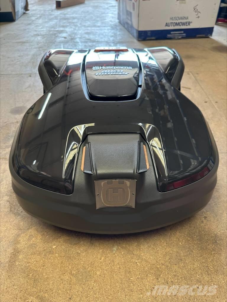 Husqvarna AM310 Robottiruohonleikkurit