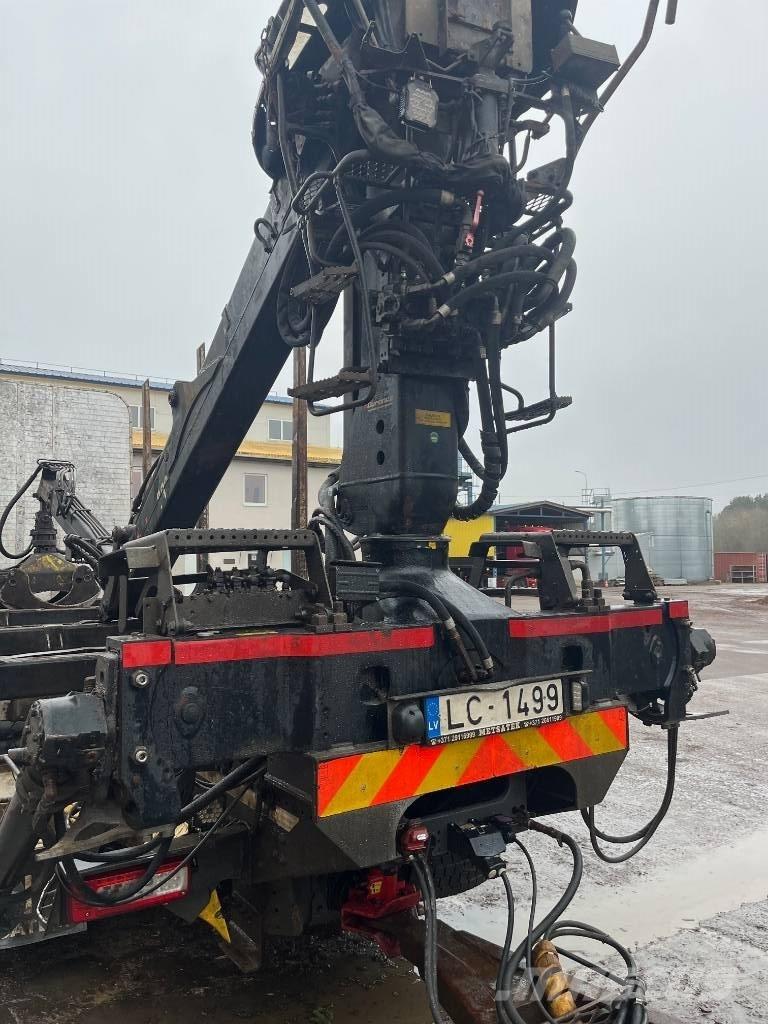Volvo FH Puuautot
